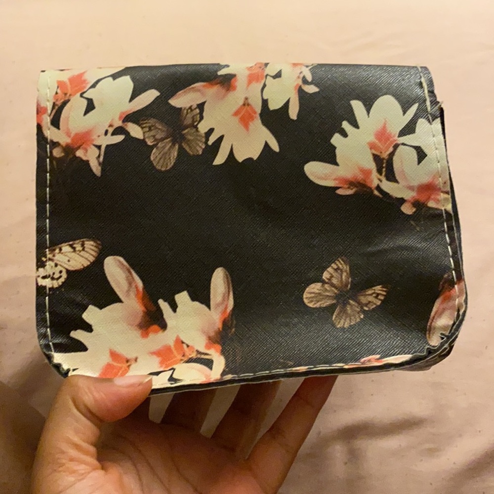 Purse - Picture 4 of 5